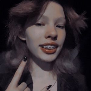 Meet your Posher, Laney